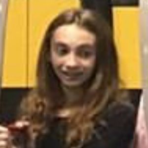 Meet your Posher, Rebecca